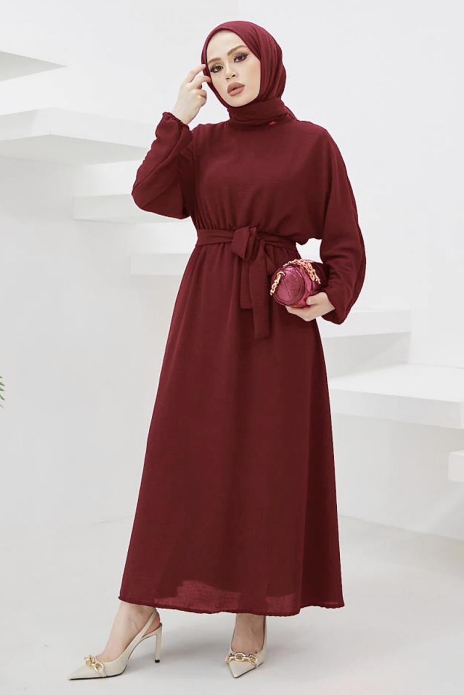 Tesettür giyim BORDO MANŞETLERİ LASTİKLİ KUŞAKLI ELBİSE T 424-1