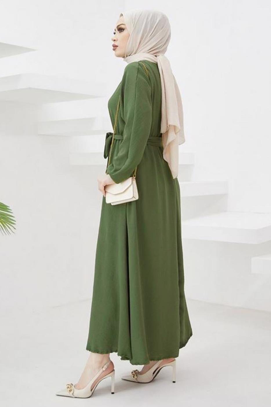 Tesettür giyim HAKİ MANŞETLERİ LASTİKLİ KUŞAKLI ELBİSE T 424-1