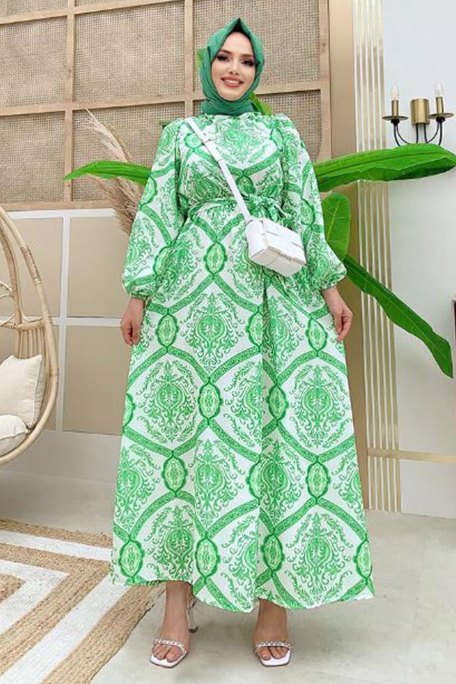Tesettür giyim YEŞİL DESENLİ KUŞAKLI ELBİSE T 4573