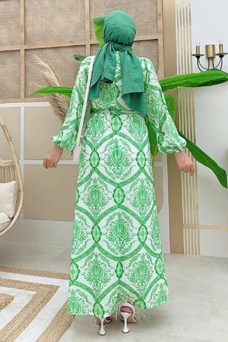 Tesettür giyim YEŞİL DESENLİ KUŞAKLI ELBİSE T 4573
