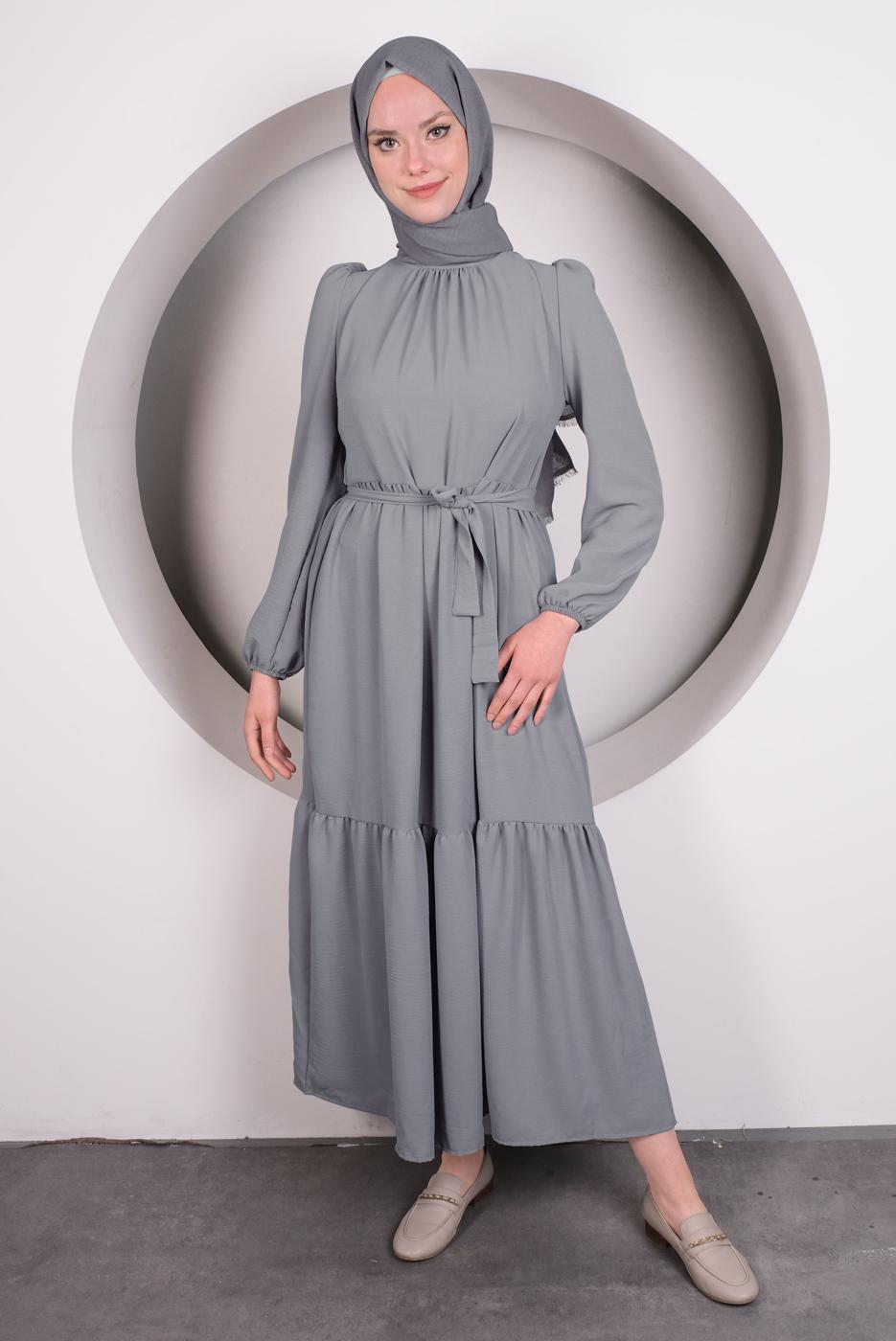 Vêtements hijab GRIS ROBE À VOLANTS ET CEINTURE T 50003