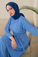Tesettür giyim MAVİ BELİ LASTİKLİ KUŞAKLI ELBİSE T 50013