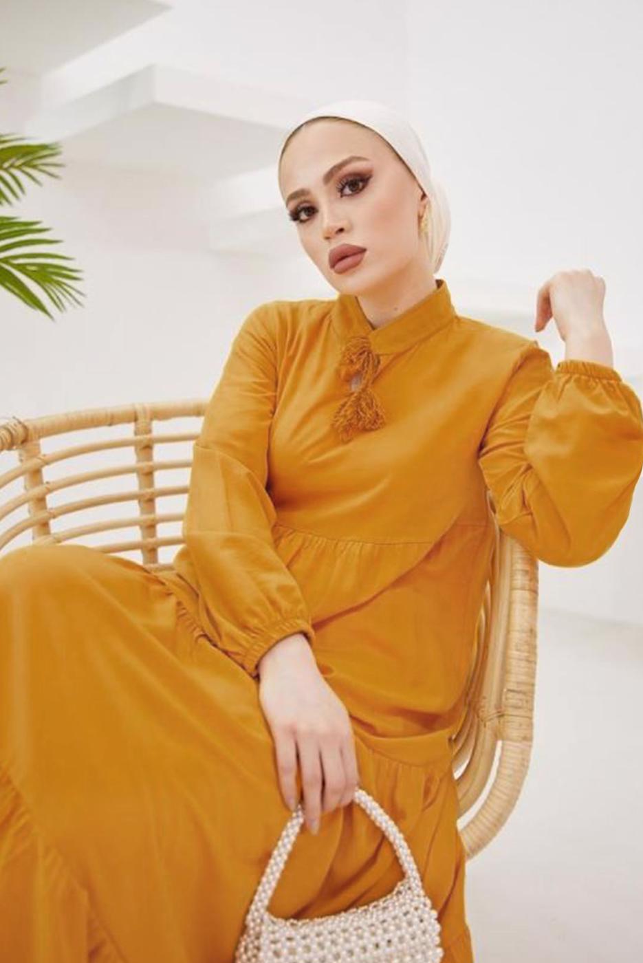 Tesettür giyim SARI HAKİM YAKA ROBALI SALAŞ ELBİSE T 524