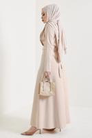Tesettür giyim BEJ PİLİSE DETAYLI KEMERLİ KREP ELBİSE T 5261