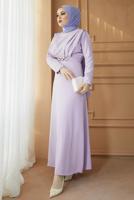 Tesettür giyim MOR PİLİSE DETAYLI KEMERLİ KREP ELBİSE T 5261