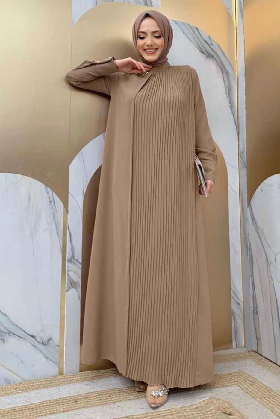 Tesettür giyim VİZON YAKASI TAŞLI PİLİSELİ ELBİSE T 5283