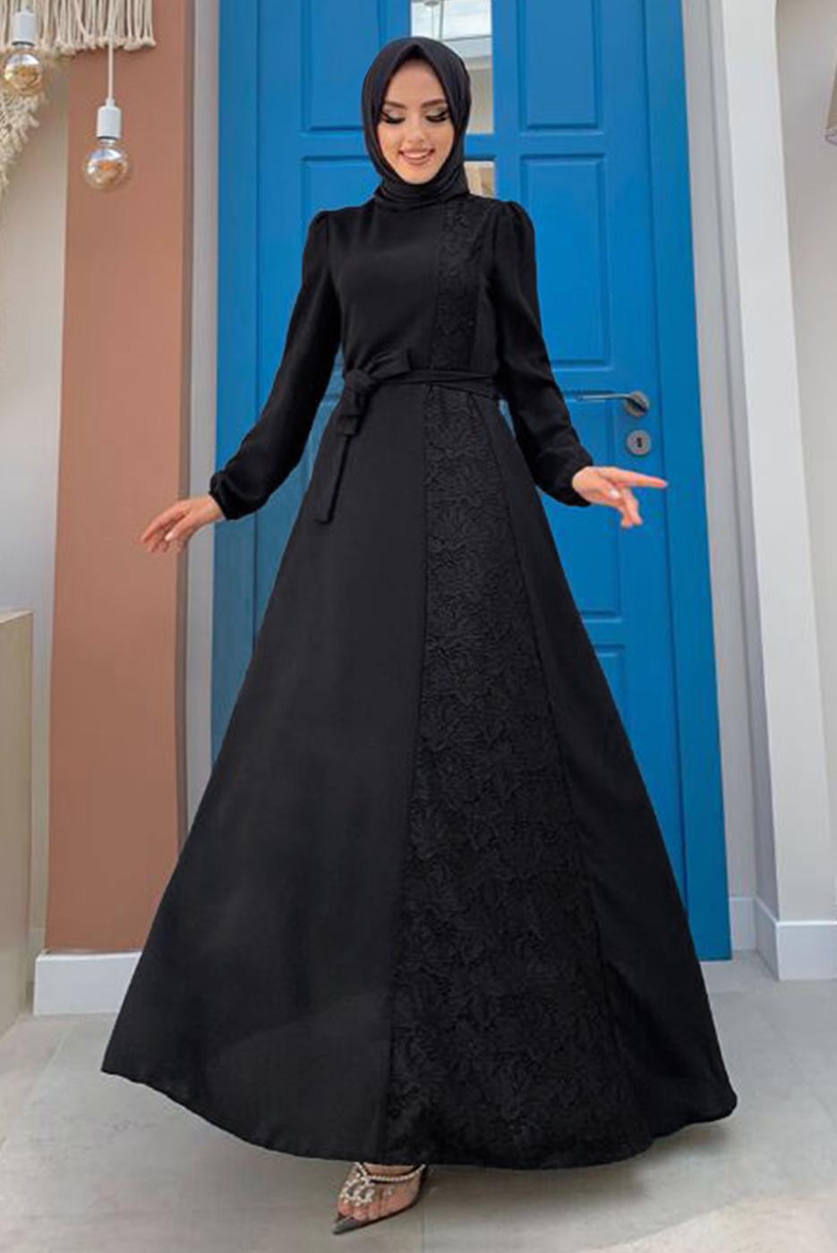 Tesettür giyim SİYAH DANTEL DETAYLI KUŞAKLI ELBİSE T 5673