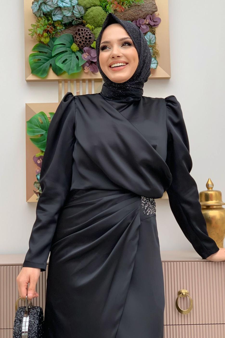 Tesettür giyim SİYAH TAŞ DETAYLI BÜZGÜLÜ ABİYE ELBİSE T 6873