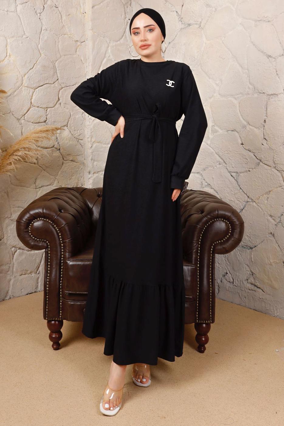 Tesettür giyim SİYAH BROŞ DETAYLI KUŞAKLI ELBİSE T 7113