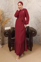 Tesettür giyim KIRMIZI BROŞ DETAYLI KUŞAKLI ELBİSE T 7113