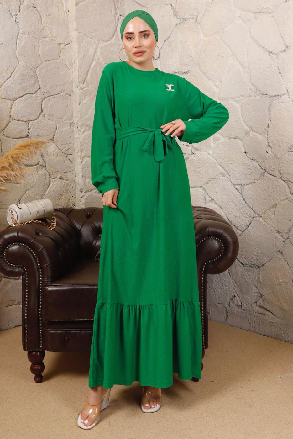 Tesettür giyim YEŞİL BROŞ DETAYLI KUŞAKLI ELBİSE T 7113