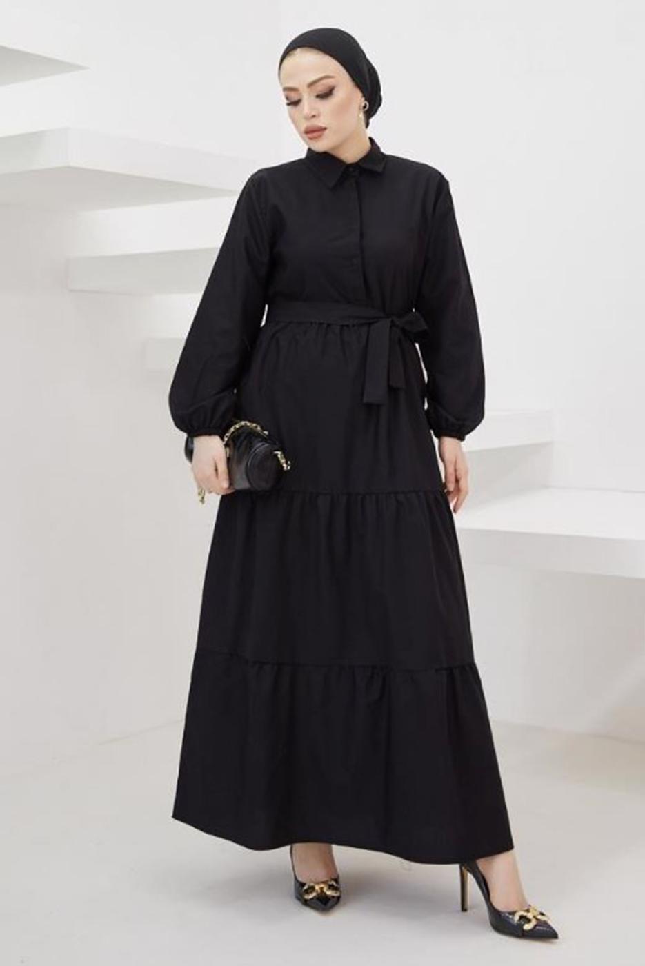 Tesettür giyim SİYAH GÖMLEK YAKA KUŞAKLI SALAŞ ELBİSE T 724