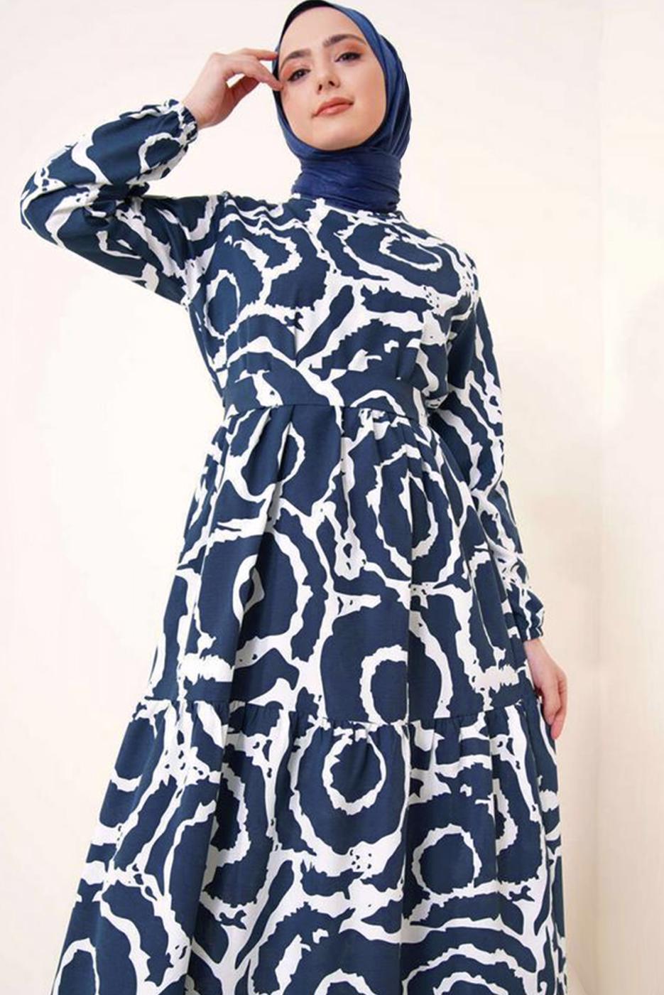 Tesettür giyim LACİVERT DESENLİ KUŞAKLI ELBİSE T 744