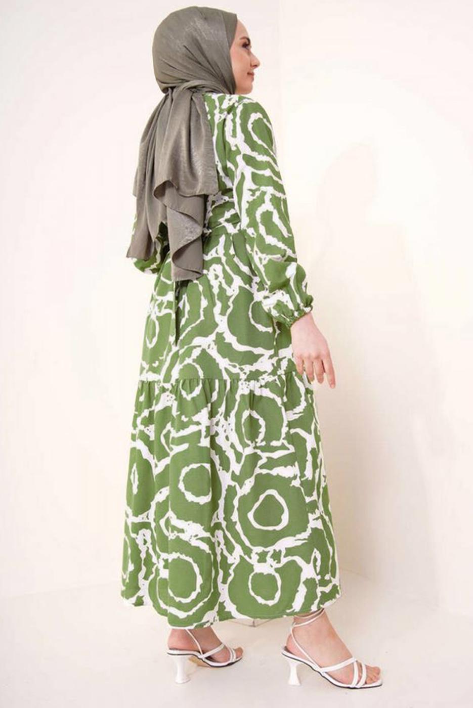 Tesettür giyim YEŞİL DESENLİ KUŞAKLI ELBİSE T 744