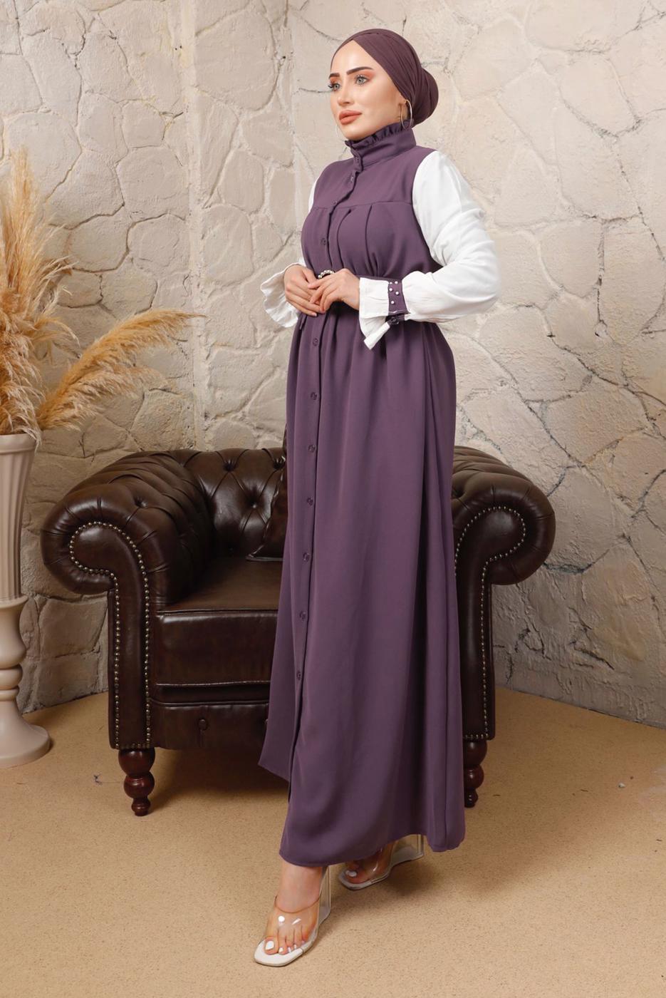 Tesettür giyim MOR KEMERLİ İNCİ DETAYLI GARNİLİ ELBİSE T 7503