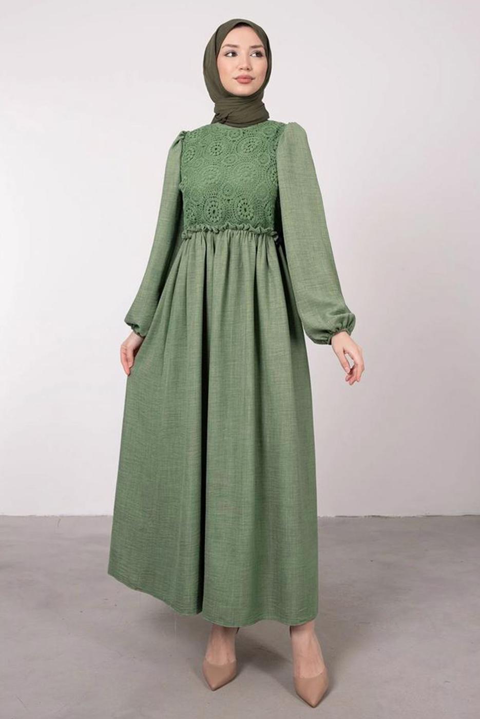 Tesettür giyim HAKİ ETNİK DANTELLİ BALON KOL ELBİSE T 7585