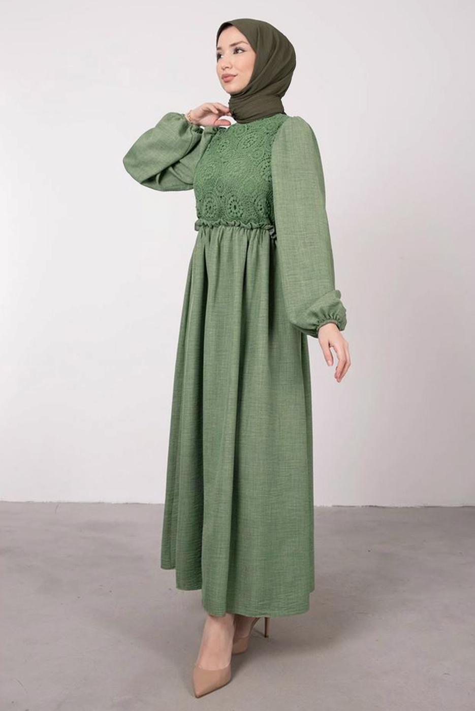 Tesettür giyim HAKİ ETNİK DANTELLİ BALON KOL ELBİSE T 7585