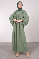 Tesettür giyim YEŞİL GENİŞ KOL FIRFIR DETAYLI ELBİSE T 7885