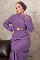 Tesettür giyim MOR ZİNCİR KEMERLİ ETEĞİ VOLANLI BÜRÜMCÜK ELBİSE T 8113