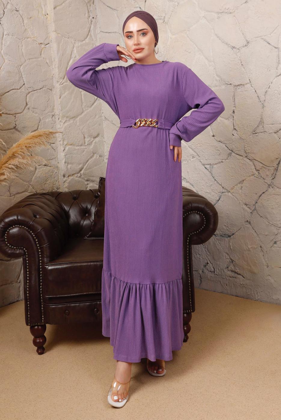 Tesettür giyim MOR ZİNCİR KEMERLİ ETEĞİ VOLANLI BÜRÜMCÜK ELBİSE T 8113