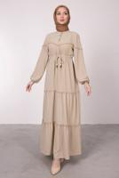 Tesettür giyim BEJ BELİ BÜZGÜLÜ DANTEL DETAYLI ELBİSE T 8485