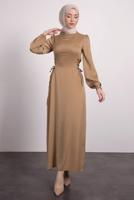Tesettür giyim BEJ SATEN ELBİSE T 8495