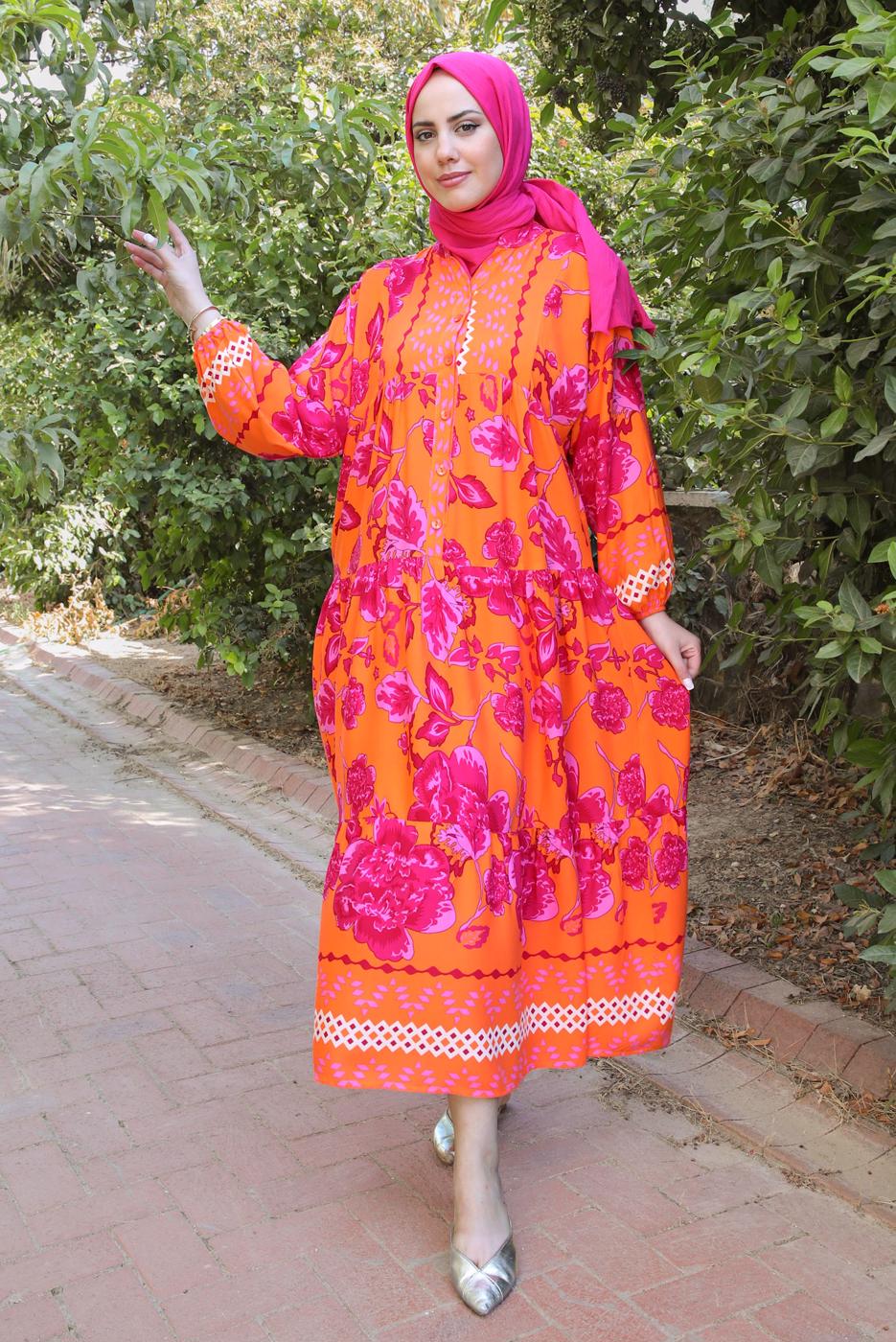 Tesettür giyim TURUNCU DESENLİ DÜĞMELİ YARASA KOL ELBİSE T 9433-1