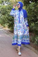 Tesettür giyim LACİVERT ETNİK DESENLİ DÜĞMELİ ELBİSE T 9433