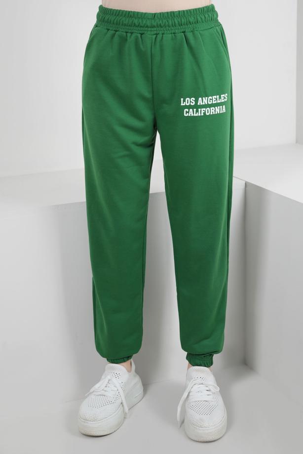 Hijab clothing GREEN ELASTIC WAIST SWEATPANTS WITH SLOGAN DETAIL T 1602 - TRENDTESETTÜR