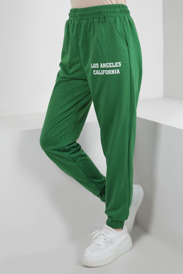 Hijab clothing GREEN ELASTIC WAIST SWEATPANTS WITH SLOGAN DETAIL T 1602 - TRENDTESETTÜR