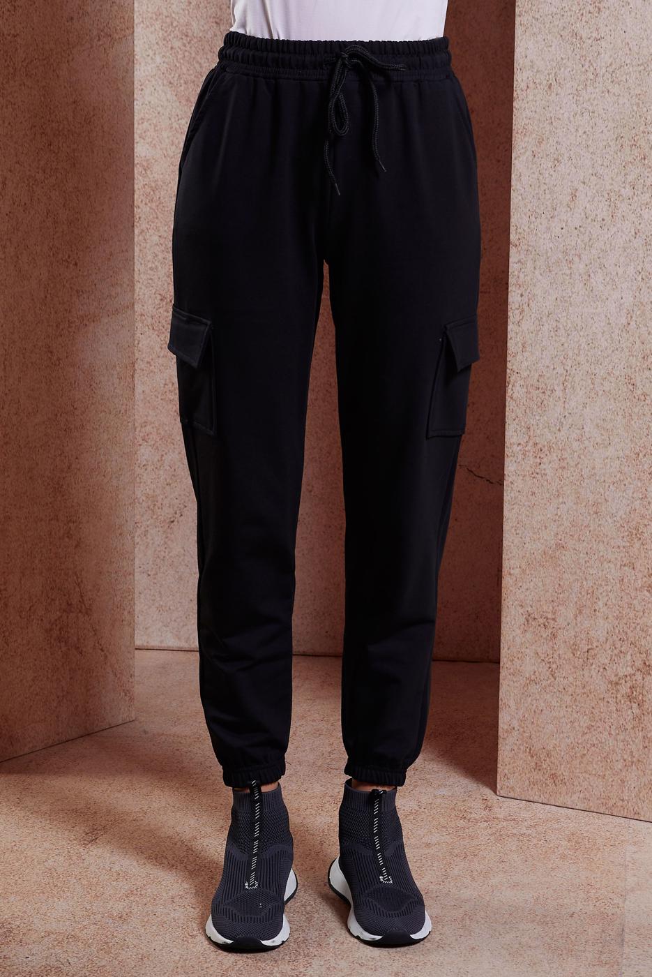 Hijab clothing BLACK ALVINA SWEATPANTS WITH POCKET DETAIL T 70398