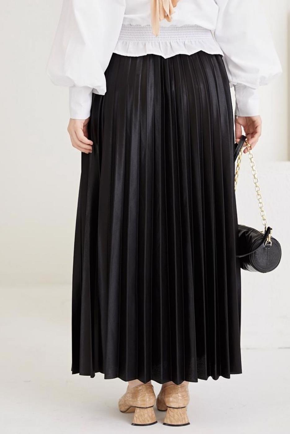 Tesettür giyim SİYAH PİLİSELİ BELİ LASTİKLİ ETEK T 8354