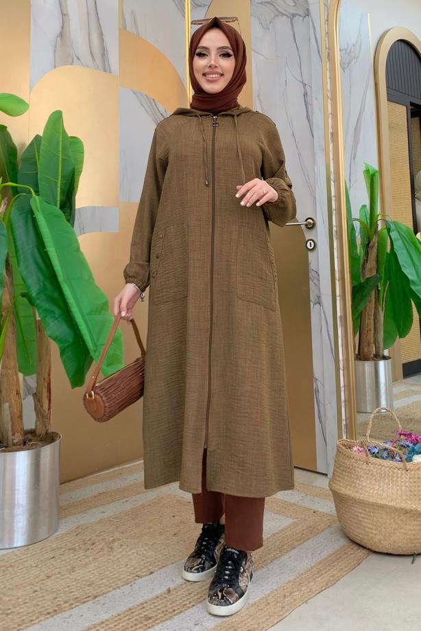 Tesettür giyim KAHVE OMUZLARI DÜĞME DETAYLI CEPLİ KAP T 4087 - TRENDTESETTÜR