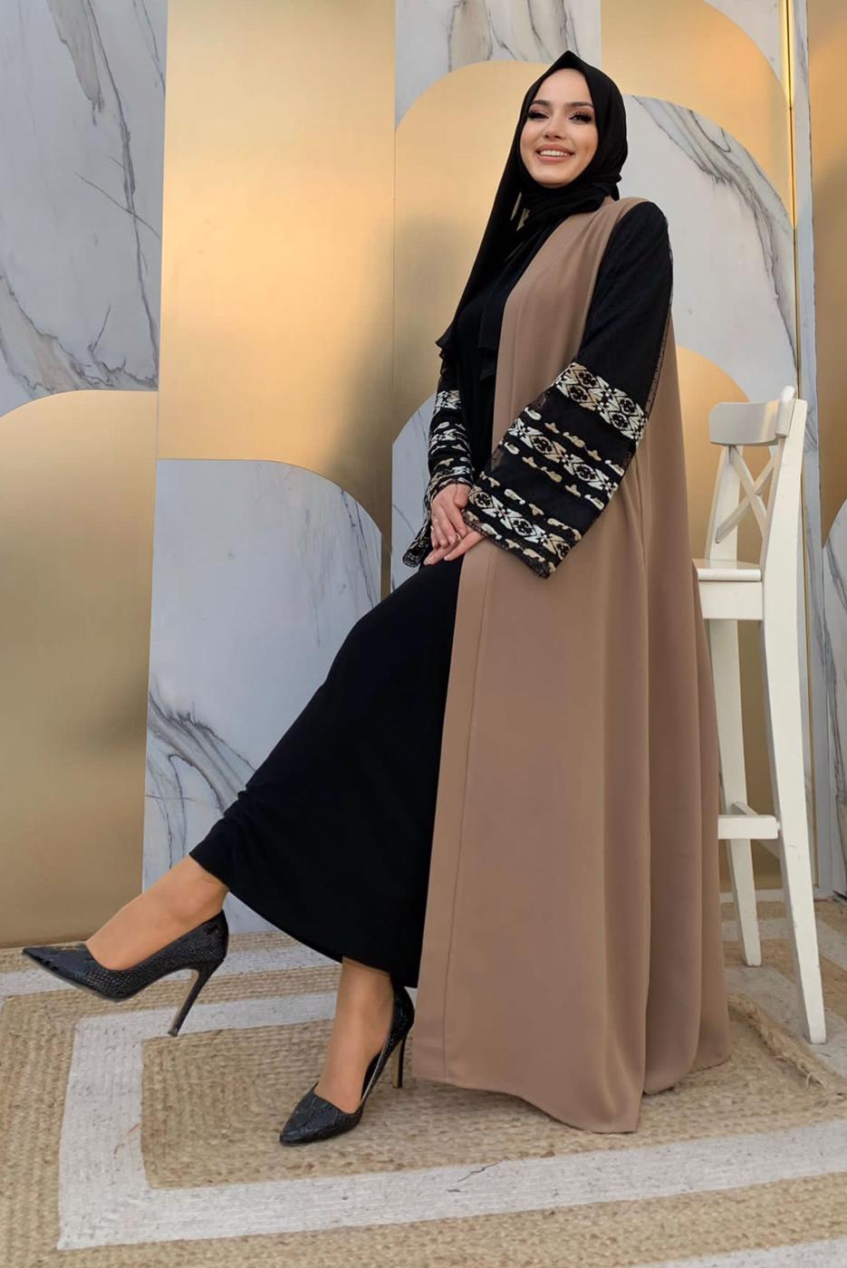 Tesettür giyim VİZON KOLLARI İŞLEME DETAYLI KUŞAKLI FERACE T 4187