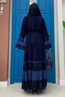 Tesettür giyim LACİVERT PİLİSE DETAYLI VOLANLI ABAYA T 4547