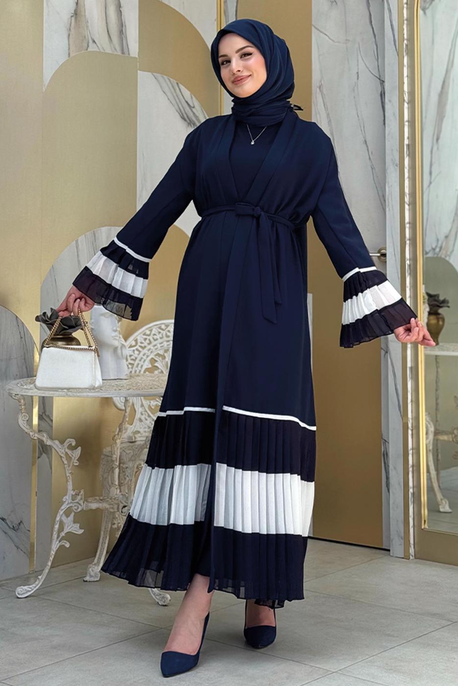 Tesettür giyim LACİVERT PİLİSE DETAYLI VOLANLI ABAYA T 4547
