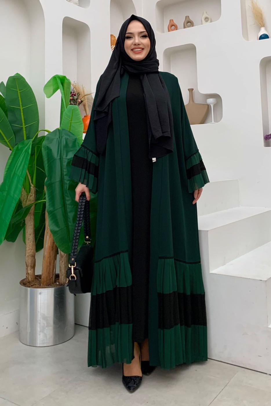 Tesettür giyim YEŞİL PİLİSE DETAYLI VOLANLI ABAYA T 4547