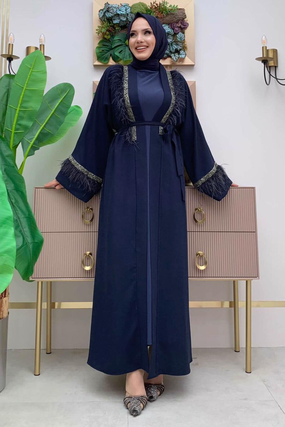 Tesettür giyim LACİVERT İŞLEMELİ TÜY DETAYLI KUŞAKLI FERACE T 5187