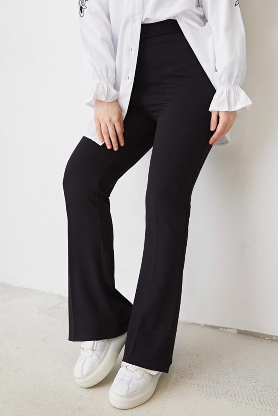 Vêtements hijab NOIR PANTALON FLARE À TAILLE ÉLASTIQUE T 602