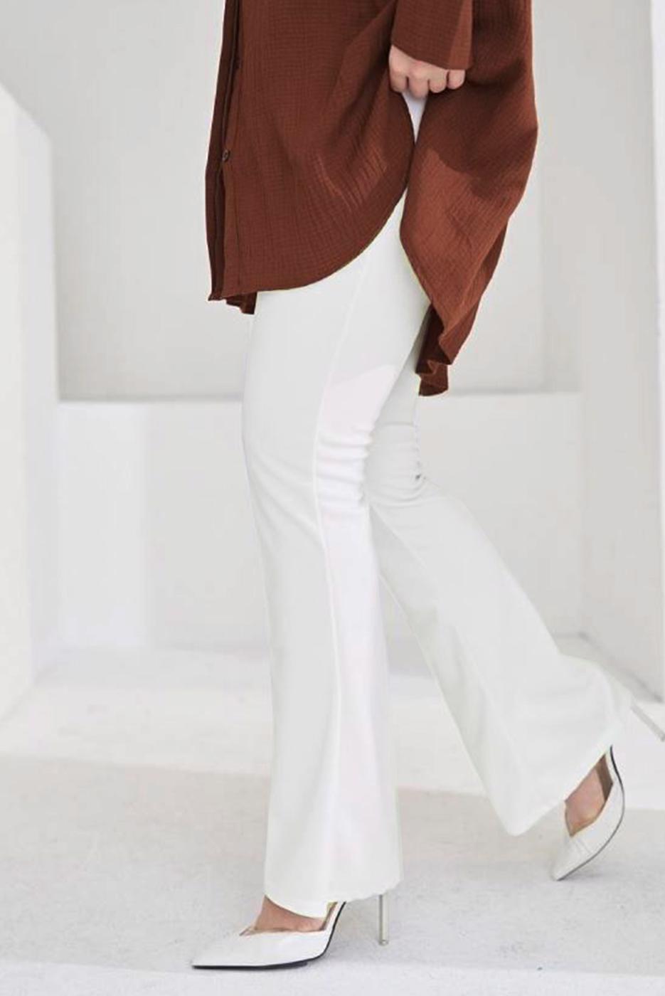 Vêtements hijab CRÈME PANTALON FLARE À TAILLE ÉLASTIQUE T 602