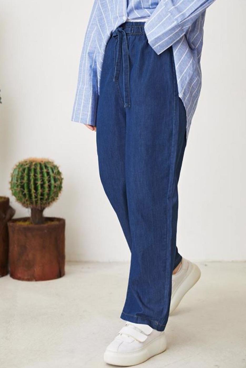 Hijab clothing BLUE ELASTIC WAIST PANTS WITH TIE DETAIL T 2601