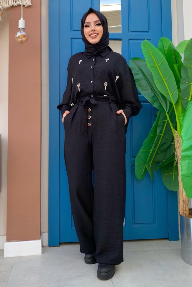 Tesettür giyim SİYAH DÜĞME DETAYLI KUŞAKLI GENİŞ PAÇA PANTOLON T 5720 - TRENDTESETTÜR