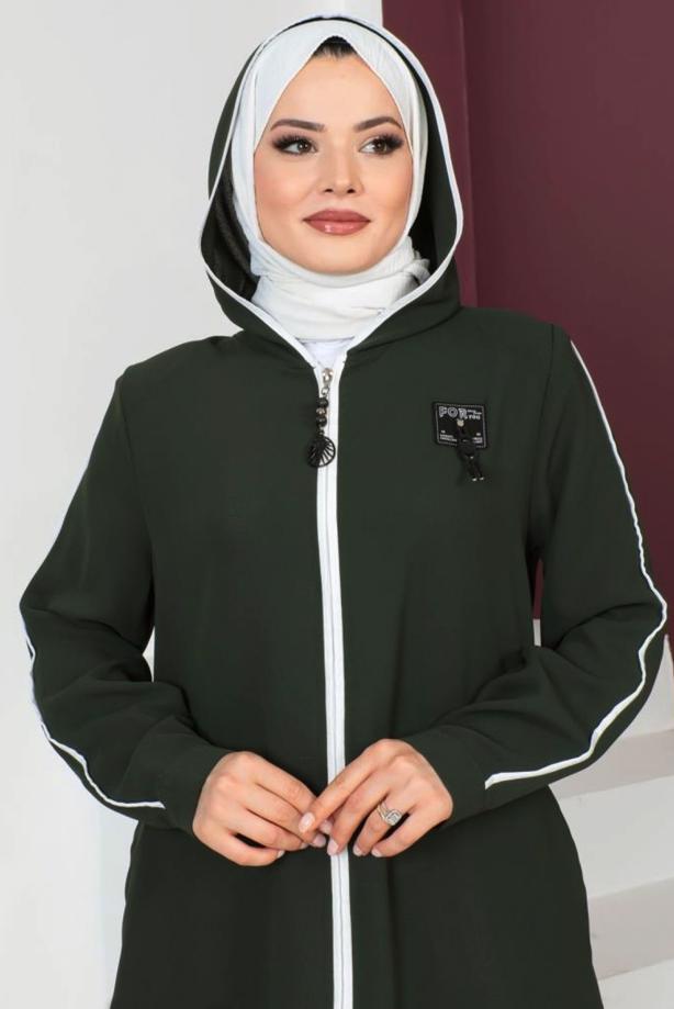 Tesettür giyim HAKİ ARMA DETAYLI KAPÜŞONLU PARDESÜ T 029 - TRENDTESETTÜR