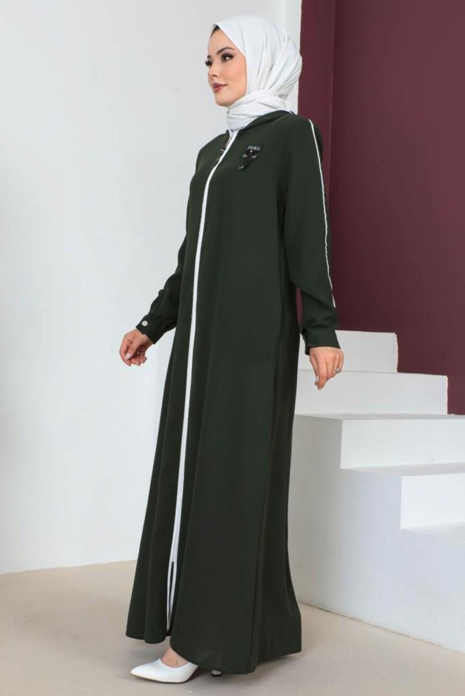 Tesettür giyim HAKİ ARMA DETAYLI KAPÜŞONLU PARDESÜ T 029