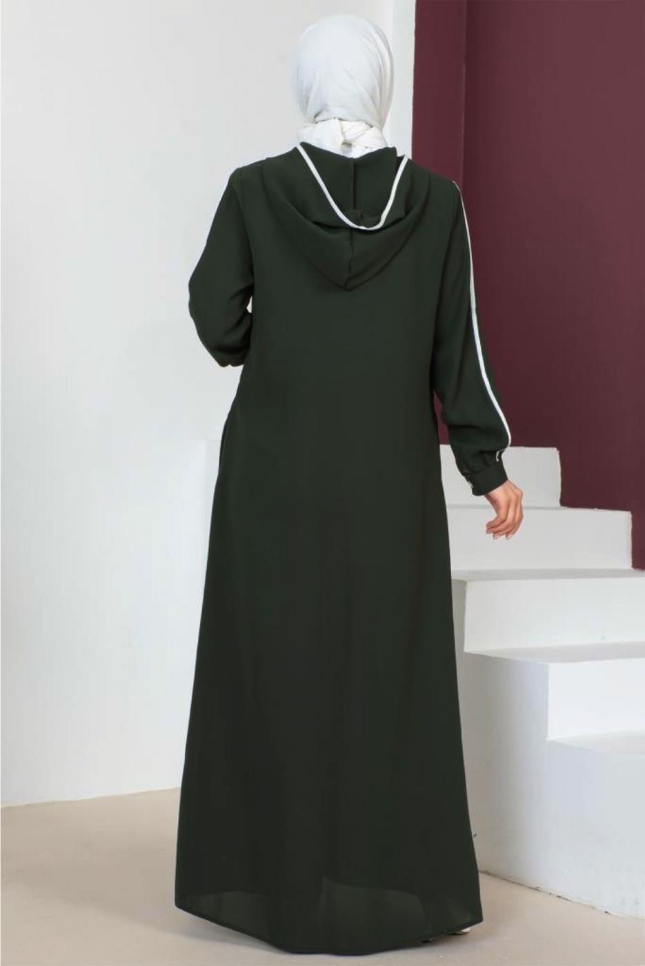 Tesettür giyim HAKİ ARMA DETAYLI KAPÜŞONLU PARDESÜ T 029