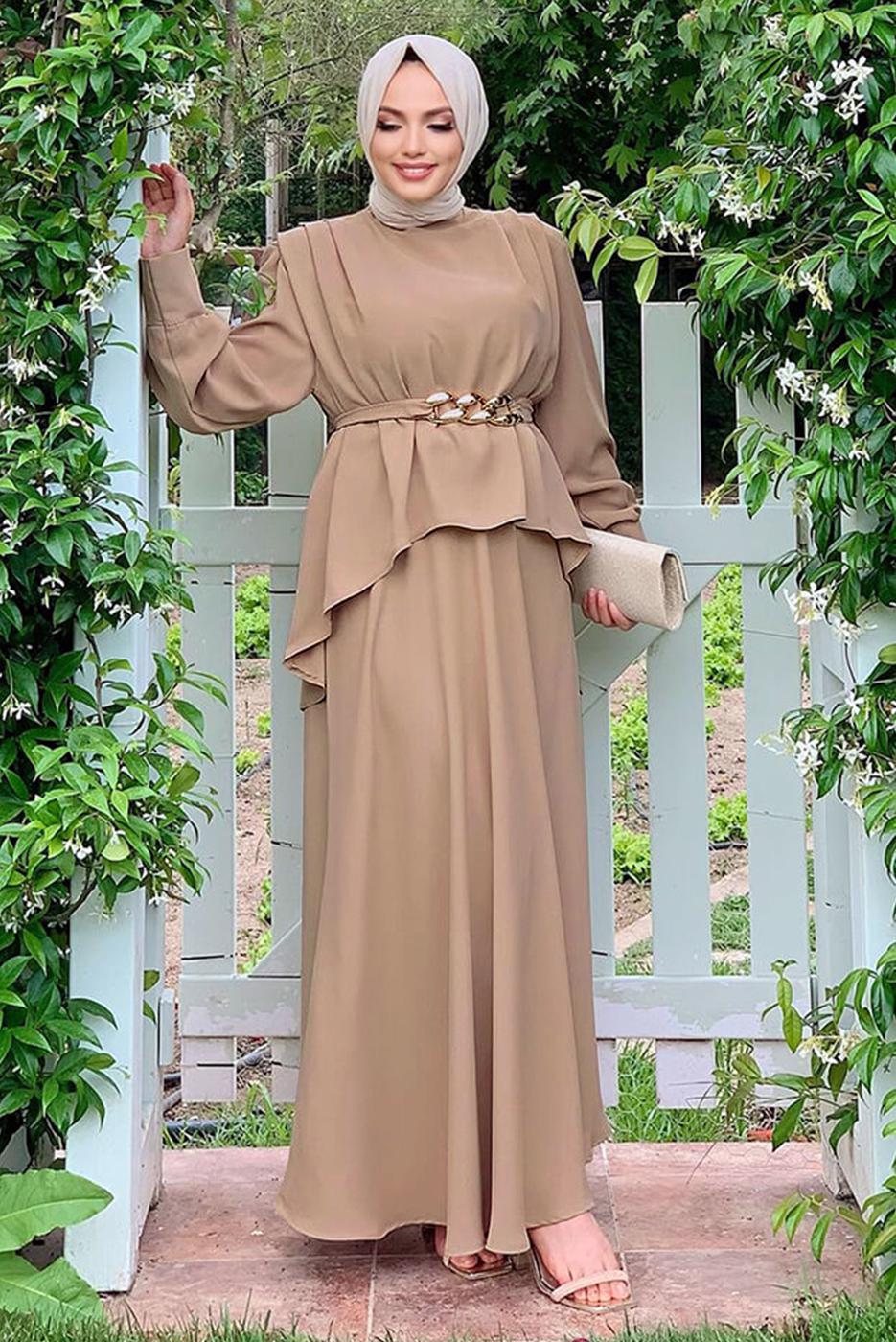 Tesettür giyim VİZON KEMERLİ OMUZLARI VATKALI İKİLİ ETEKLİ TAKIM T 0938