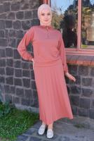 Tesettür giyim PEMBE FERMUAR DETAYLI PİLİSELİ ETEKLİ TAKIM T 4040