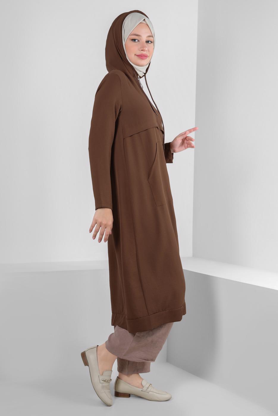 Tesettür giyim KAHVE KAPÜŞONLU CEP DETAYLI UZUN TUNİK T 4060