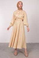 Tesettür giyim BEJ BALON KOL DÜĞMELİ SATEN ETEKLİ TAKIM T 5395