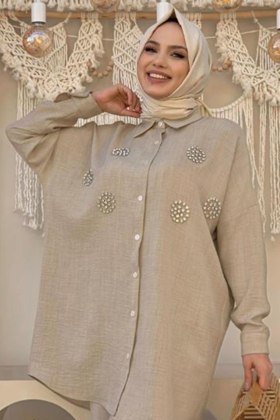 Tesettür giyim VİZON TAŞ DETAYLI DÜĞMELİ İKİLİ PANTOLONLU TAKIM T 3048